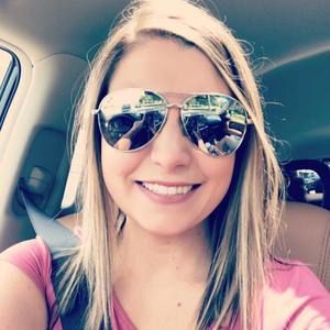 Meet your Posher, Whitney